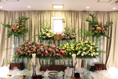 東京都　家族葬　葬儀　お葬式　花祭壇　料金　低価格　格安