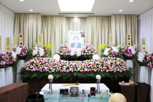 新宿区 落合斎場 花祭壇 家族葬事例